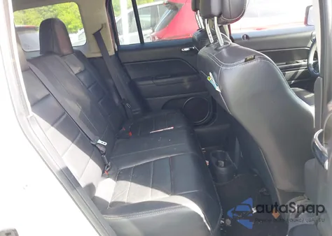 2015 Jeep Patriot High Altitude Edition z USA, uszkodzony, nr VIN 1C4NJRFB4FD394829